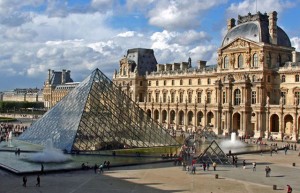 Louvre_Museum_2
